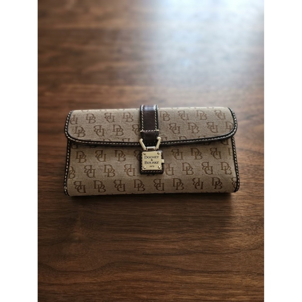 Dooney And Bourke Brown Monogram Jacquard Lock Wallet Checkbook Designer Vintage